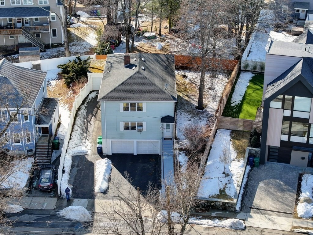 363-365 Linwood Ave 363