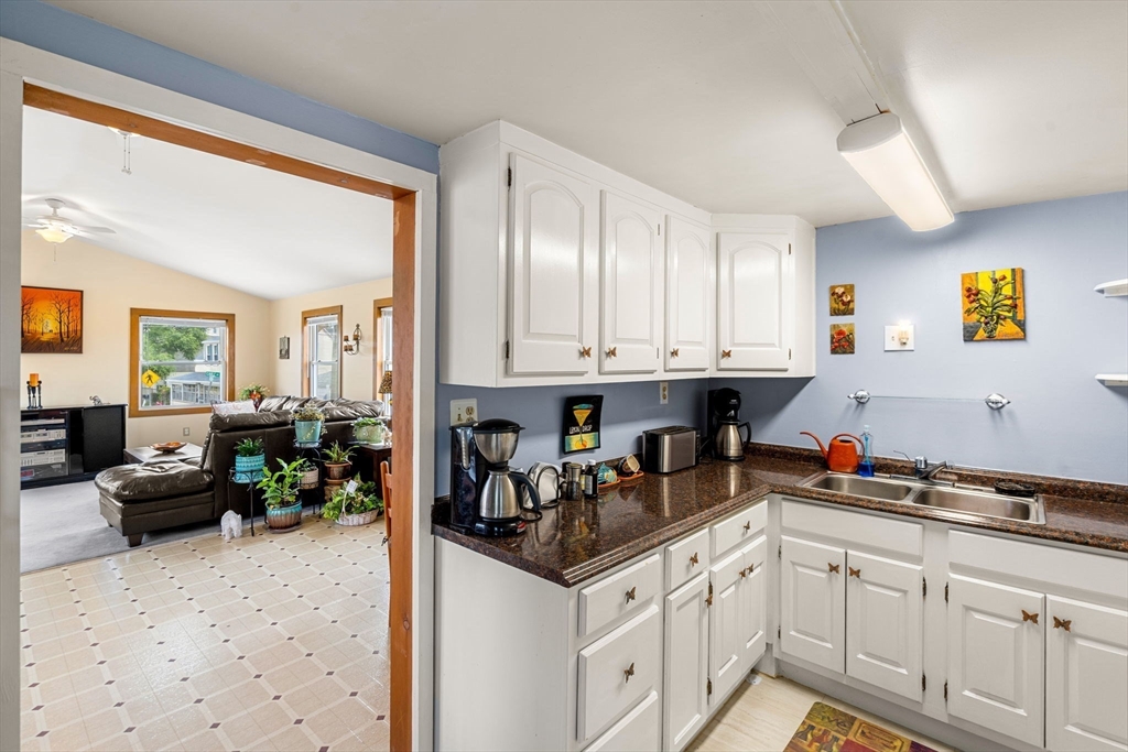 34 Cable Ave, Salisbury, MA Photo #11