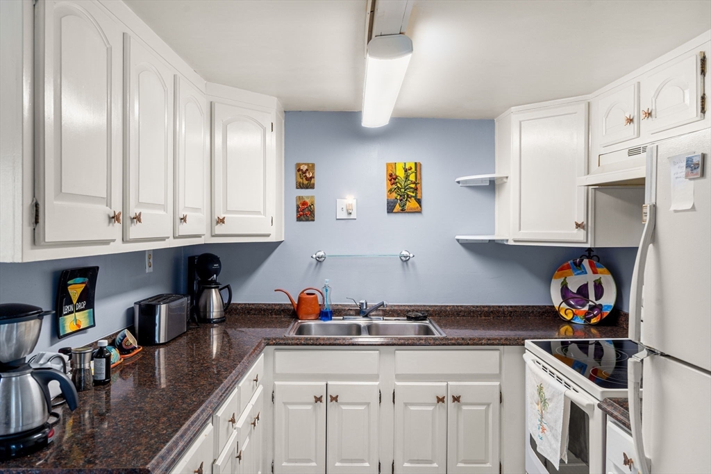 34 Cable Ave, Salisbury, MA Photo #9