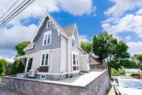 Photo of 111 Summer St #1, Haverhill, MA 01830 (MLS # 73537038)