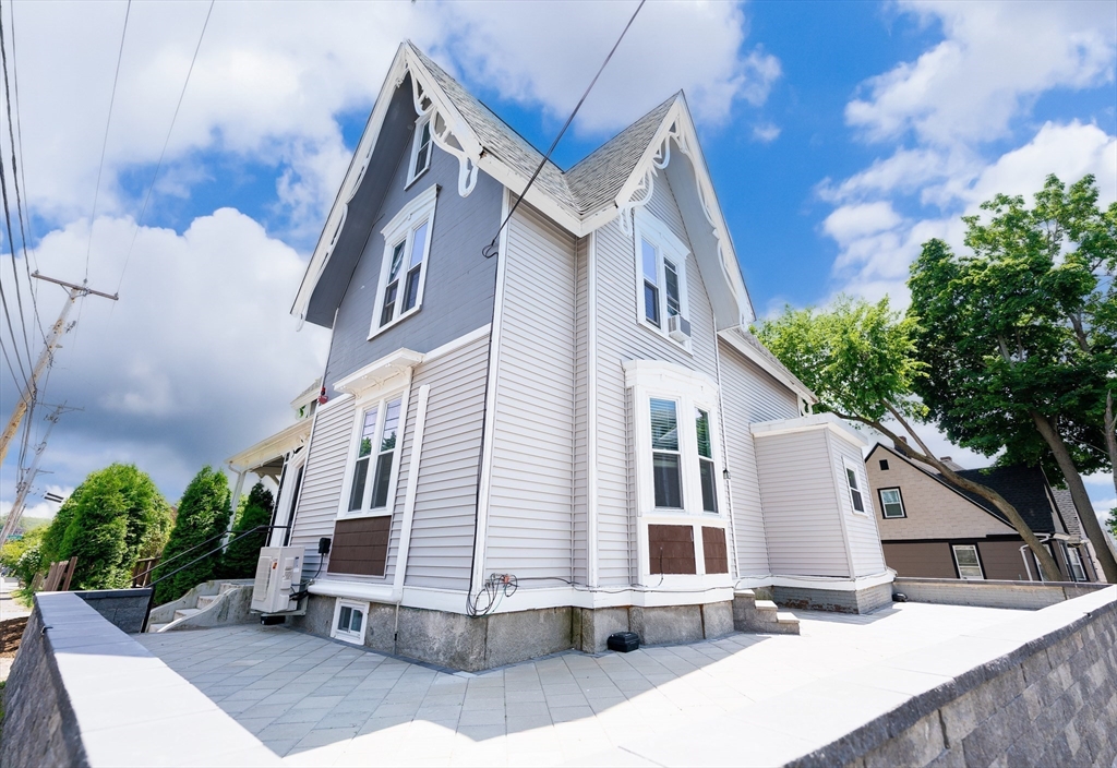 111 Summer St 1