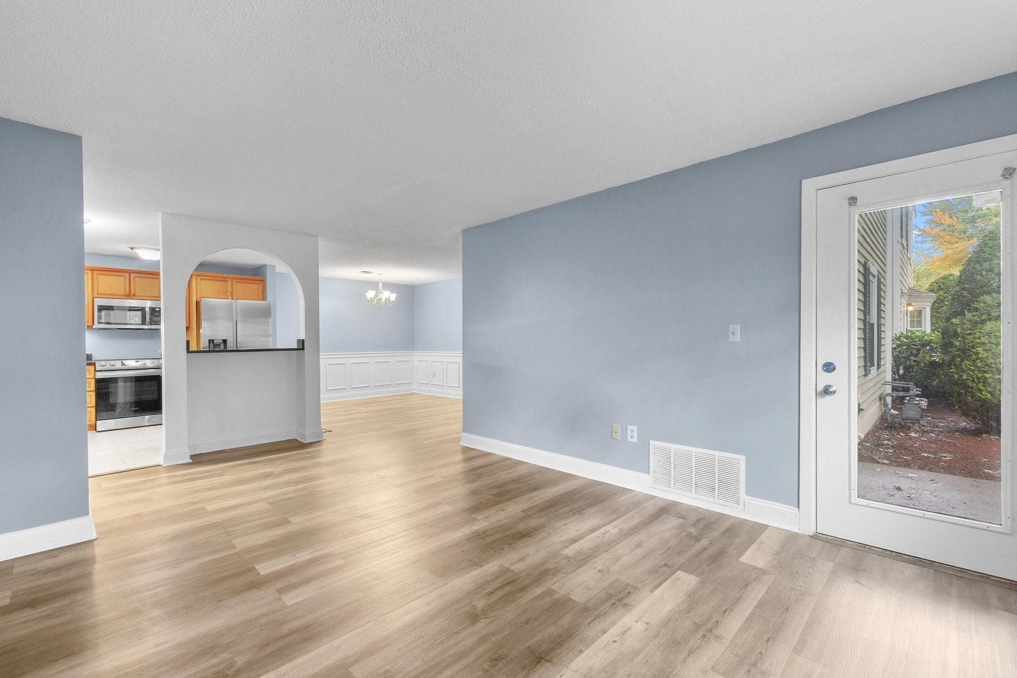 750 Brookside Dr #D, Andover, MA Photo #1