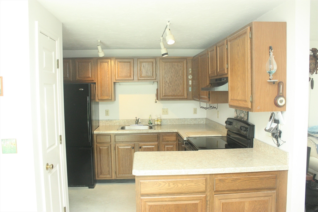 45 West Rd 2F