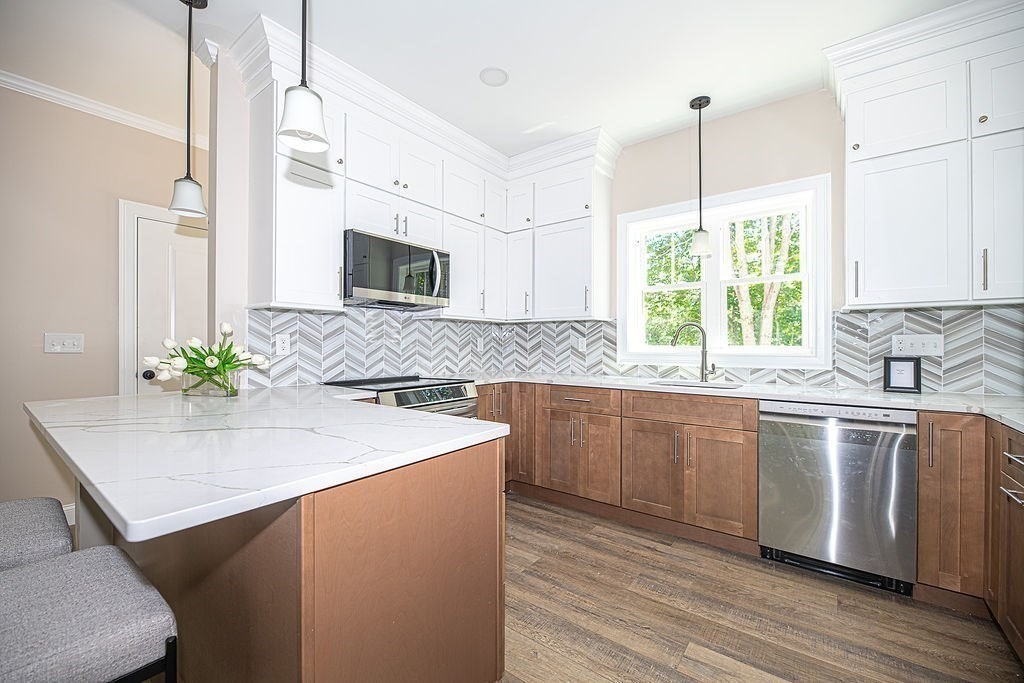 28 Meadowview Lane A