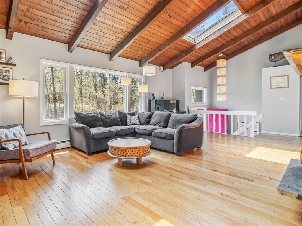 50 Lowell Dr