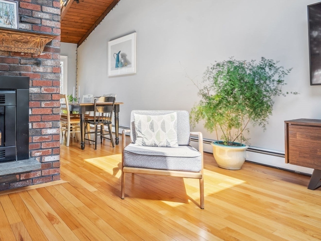 50 Lowell Dr
