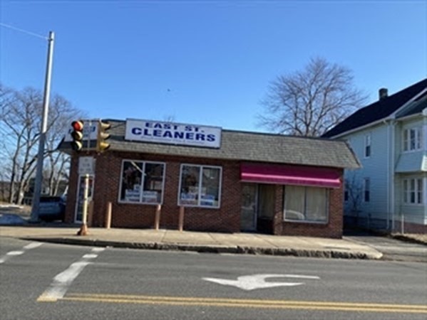 423 East St