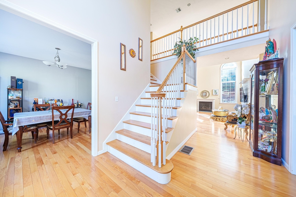 300 Crownshield Avenue