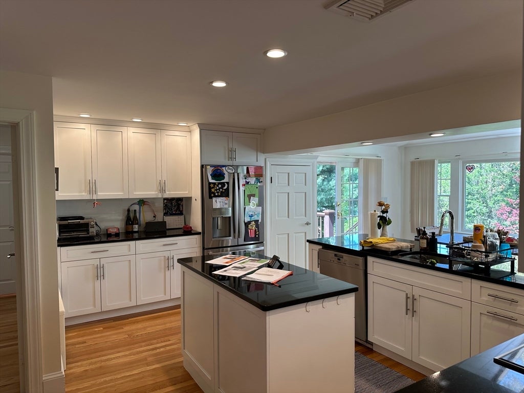 45 Wellesley Road, Belmont, MA Photo #10