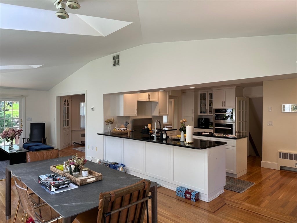 45 Wellesley Road, Belmont, MA Photo #8