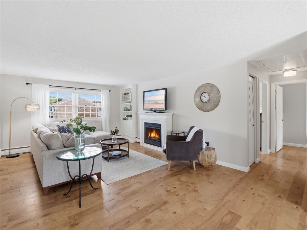 80 B Washington Park Dr 7