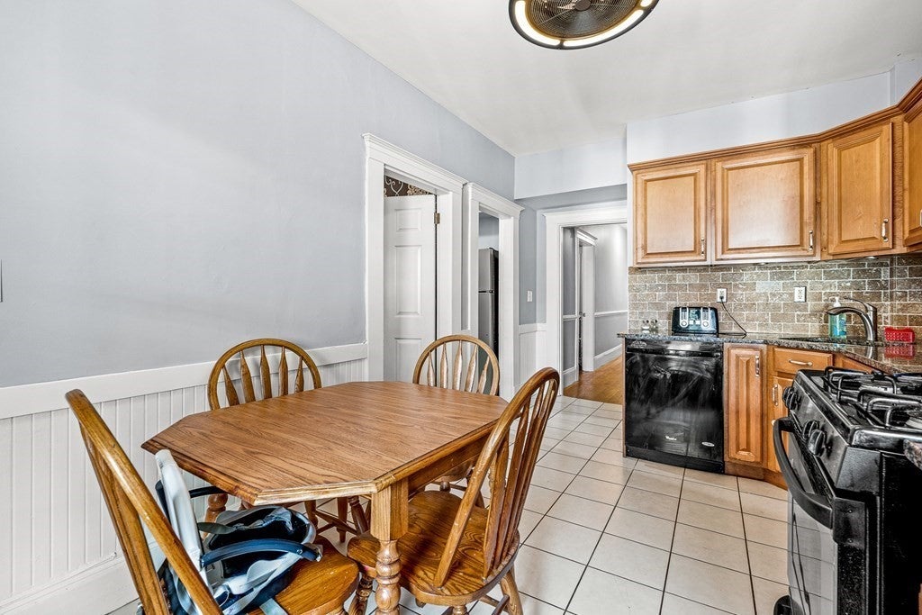 22 Auburn St #3, Malden, MA Photo #19