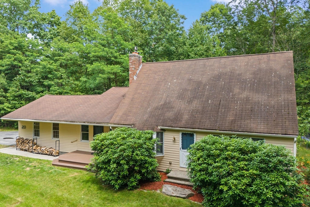 20 Wedgewood Dr