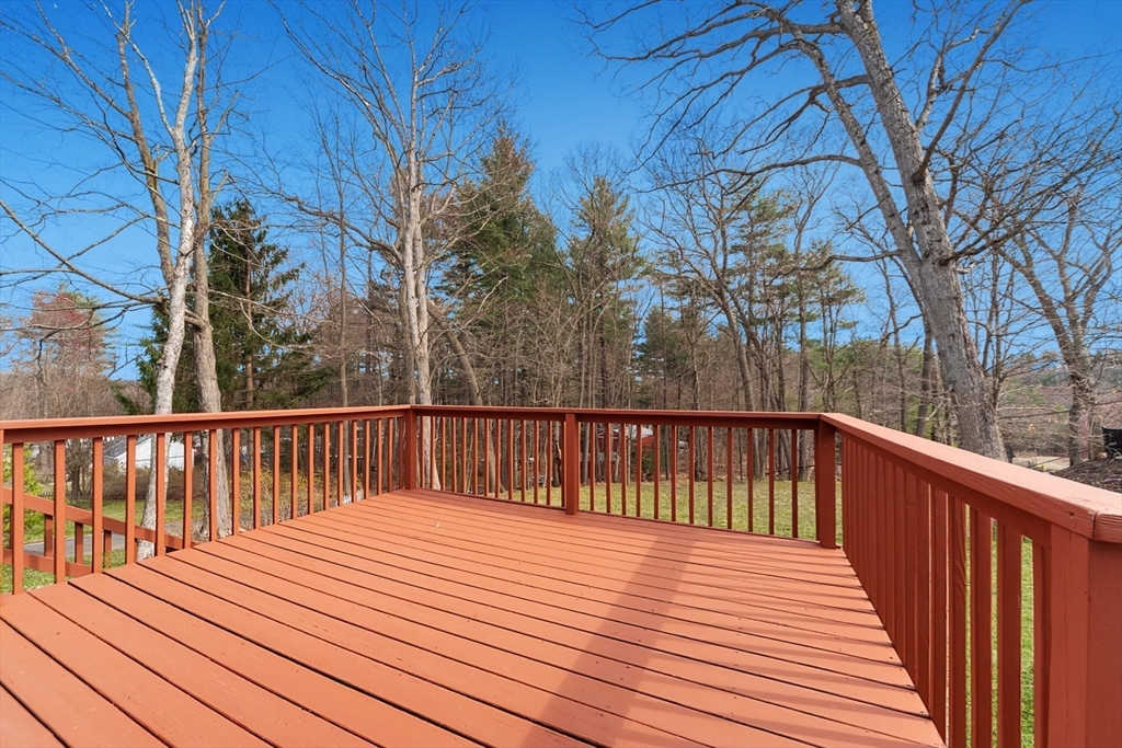 164 Sterling Rd