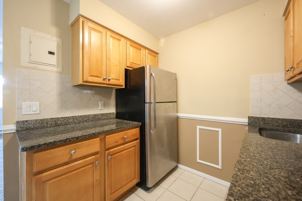 3 Dailey St I