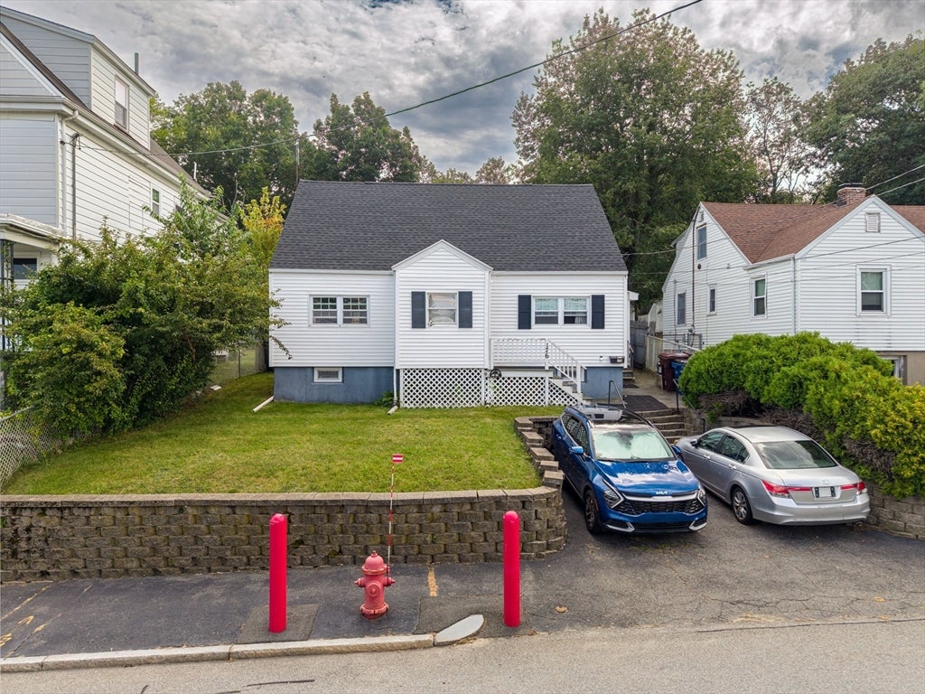 176 Reservoir Ave