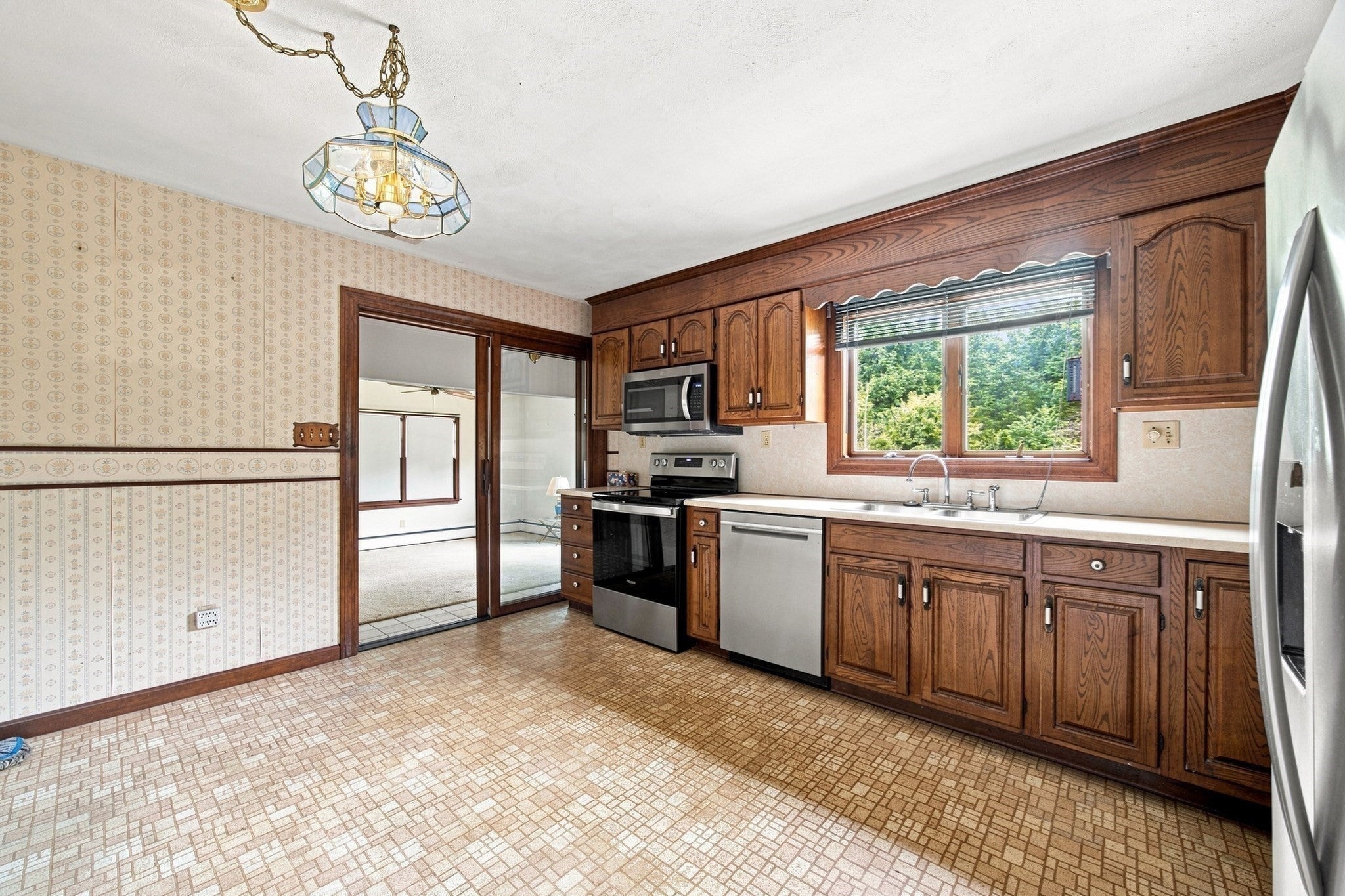 37 Charles Hill Rd, Holyoke, MA, 37 Charles Hill Rd, Holyoke, MA Photo #11