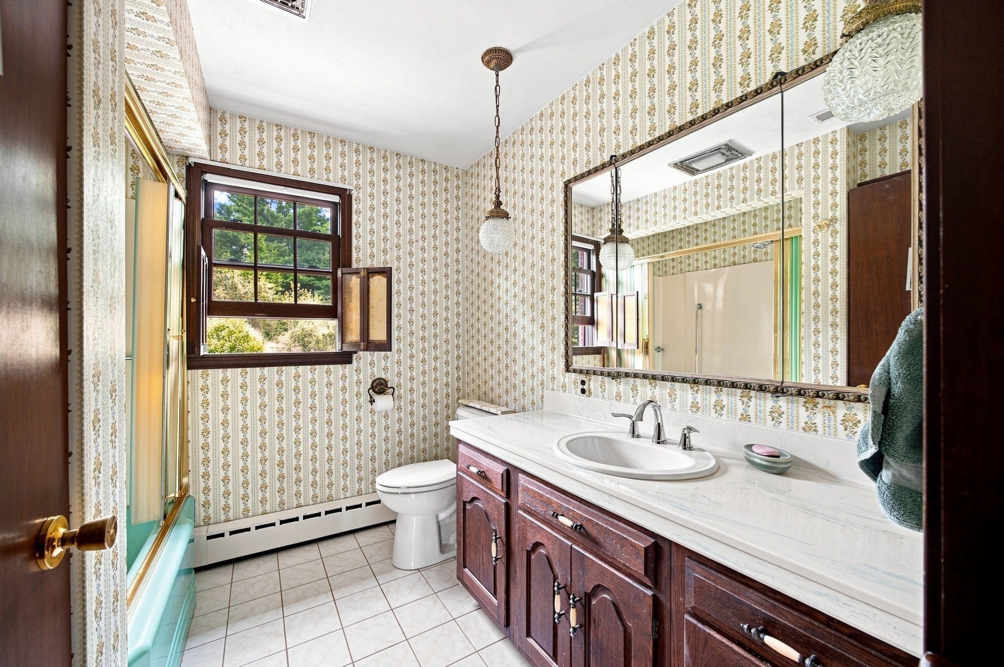 37 Charles Hill Rd, Holyoke, MA, 37 Charles Hill Rd, Holyoke, MA Photo #16