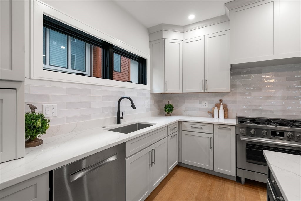 811 Heath St #Rear, Brookline, MA, 811 Heath St #Rear, Brookline, MA Photo #10