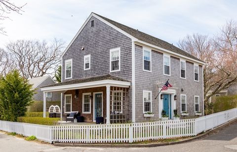 49 Pine Street Nantucket MA 02554