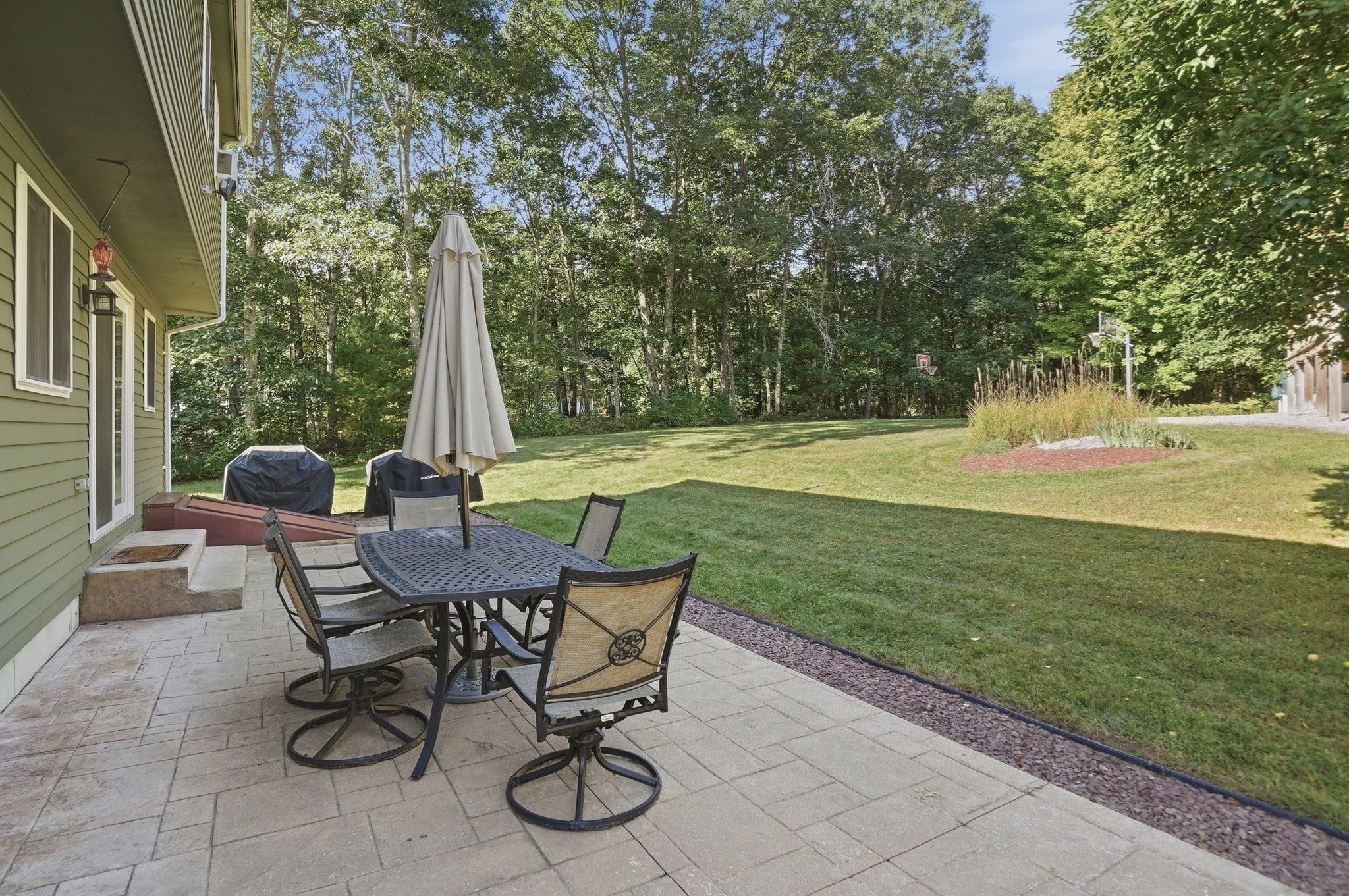 10 Flaxfield Road, Dudley, MA Photo #28