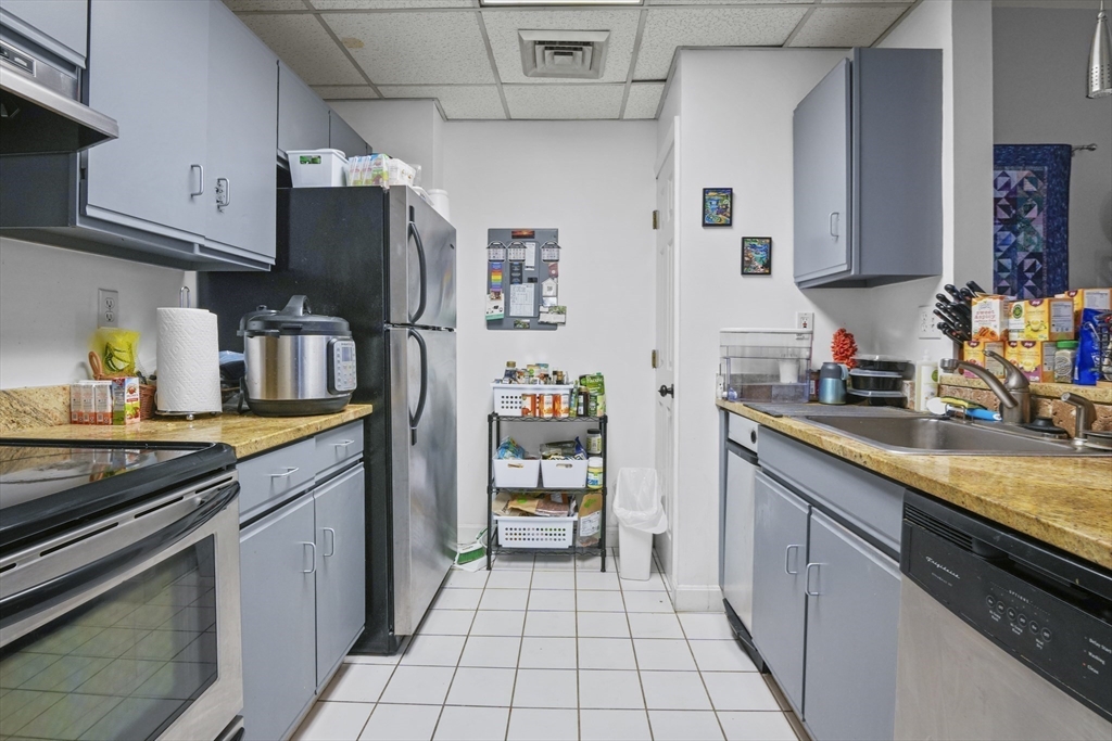 21 South St 35