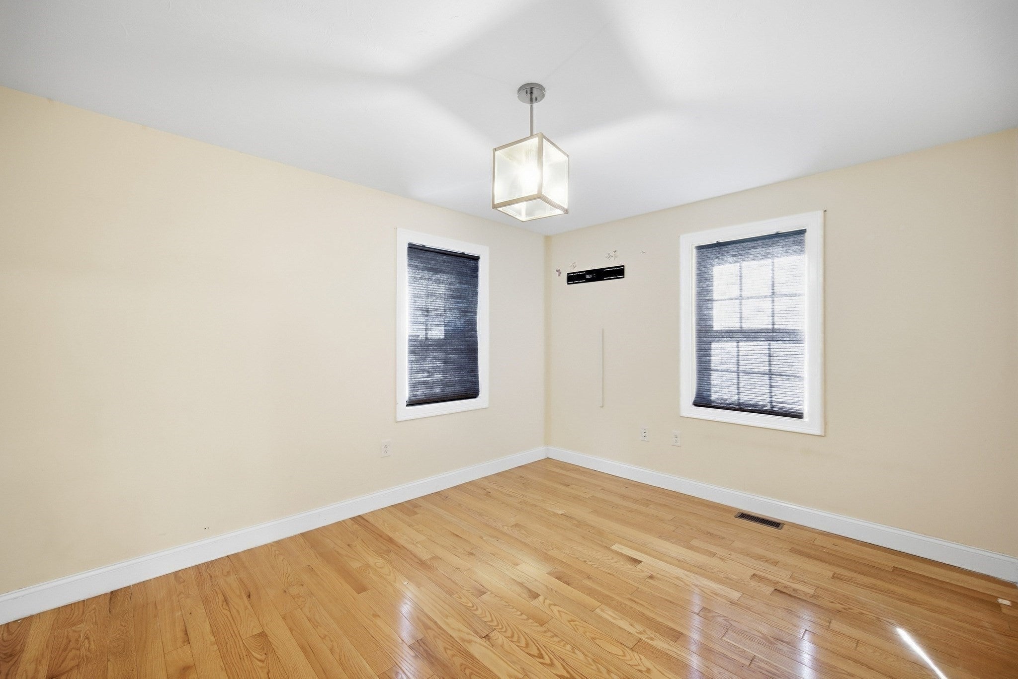 39 Mulberry St, Brockton, MA, 39 Mulberry St, Brockton, MA Photo #10