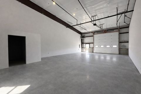 Photo of 128 Newbury Street, Peabody, MA 01960 (MLS # 73487650)