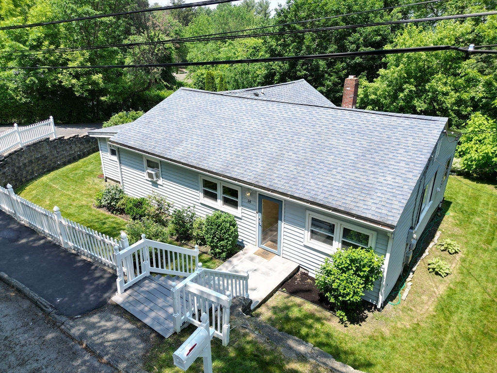14 Calder St