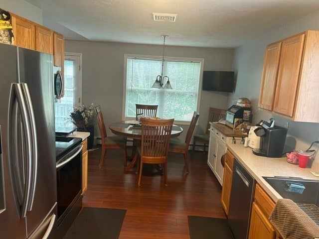 3 Deirdre Cir 6