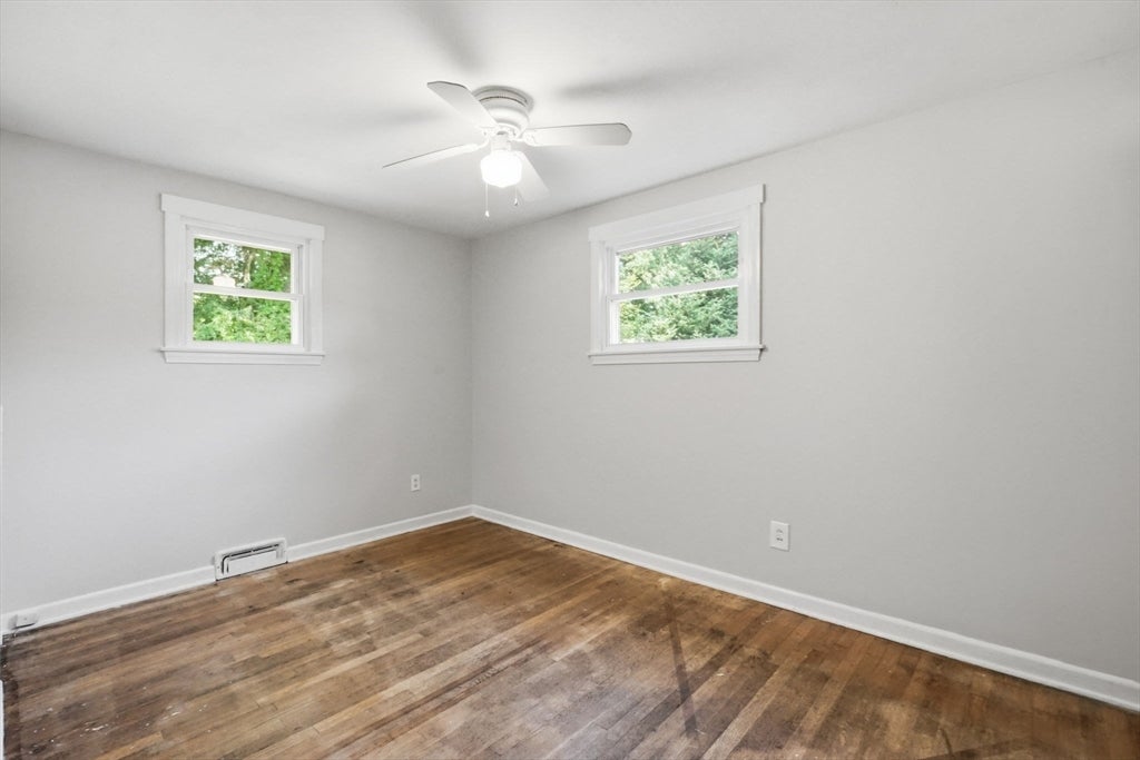 300 Newhouse St, Springfield, MA, 300 Newhouse St, Springfield, MA Photo #19