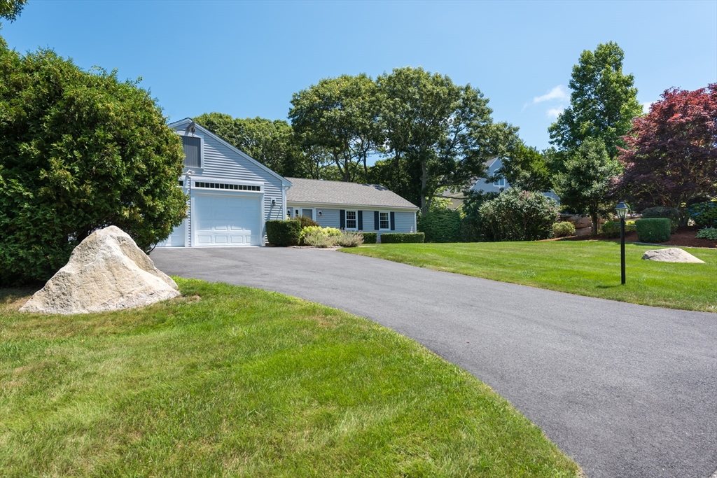 72 Trumbull Rd