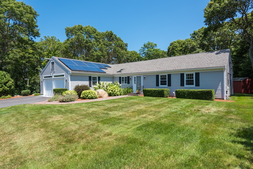 72 Trumbull Rd