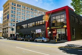 133-141 State St