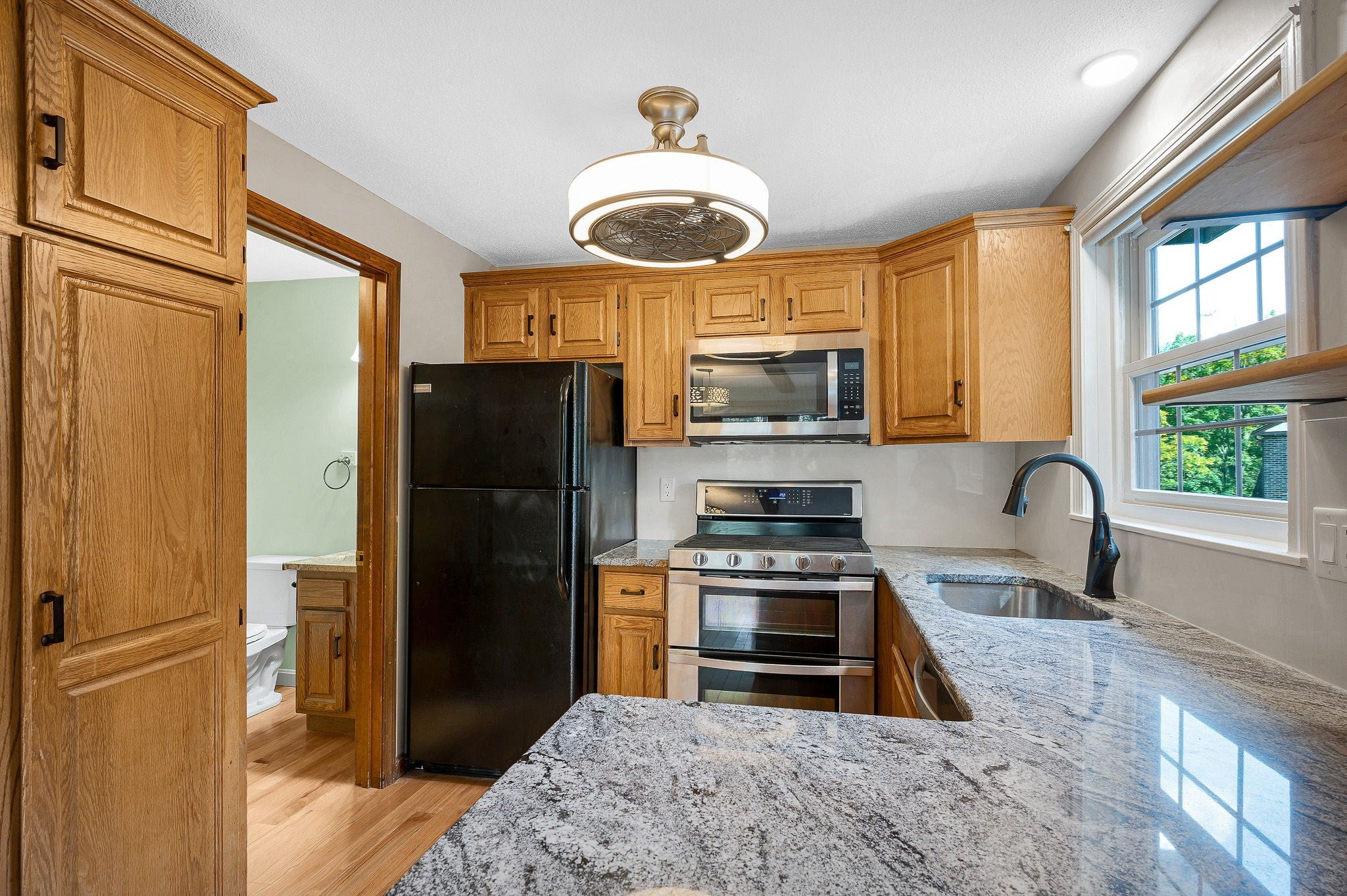 34 Scotty Hollow Dr #E, Chelmsford, MA Photo #13