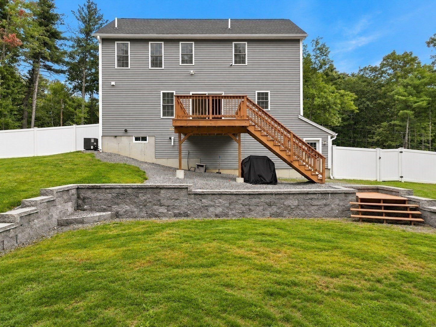 358 Williams Rd, Fitchburg, MA Photo #5
