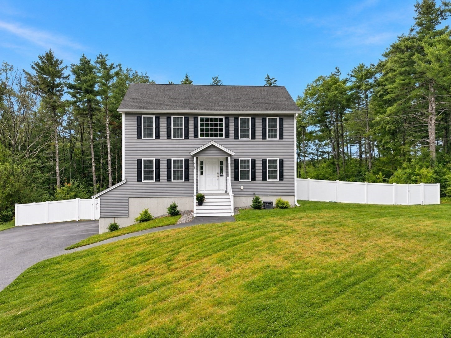 358 Williams Rd, Fitchburg, MA Photo #3