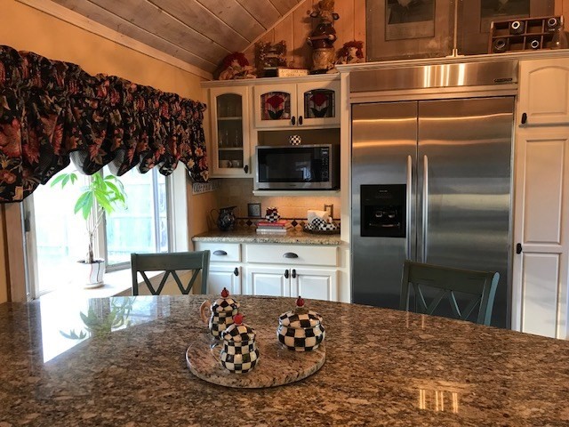 3 Thoreau Dr