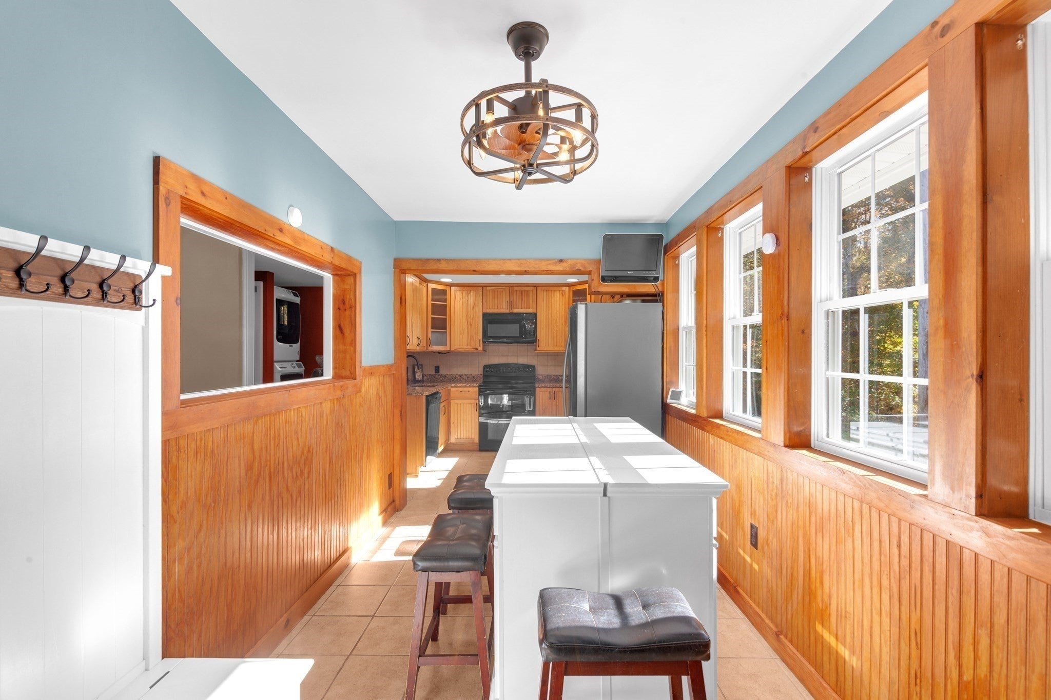 37 Central Ave, Lakeville, MA, 37 Central Ave, Lakeville, MA Photo #8