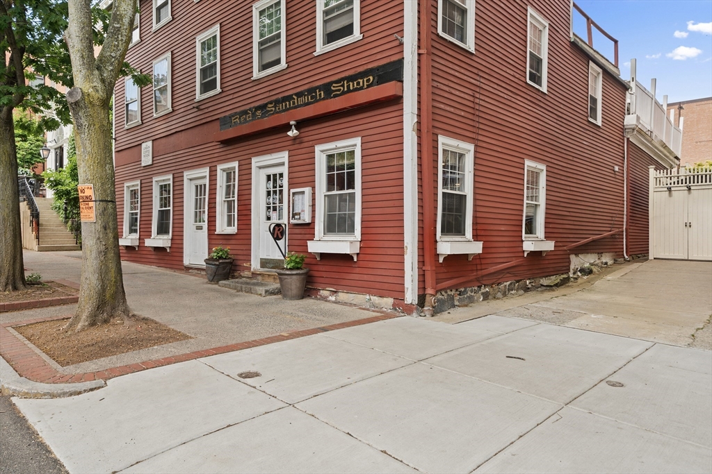 13 Central Street