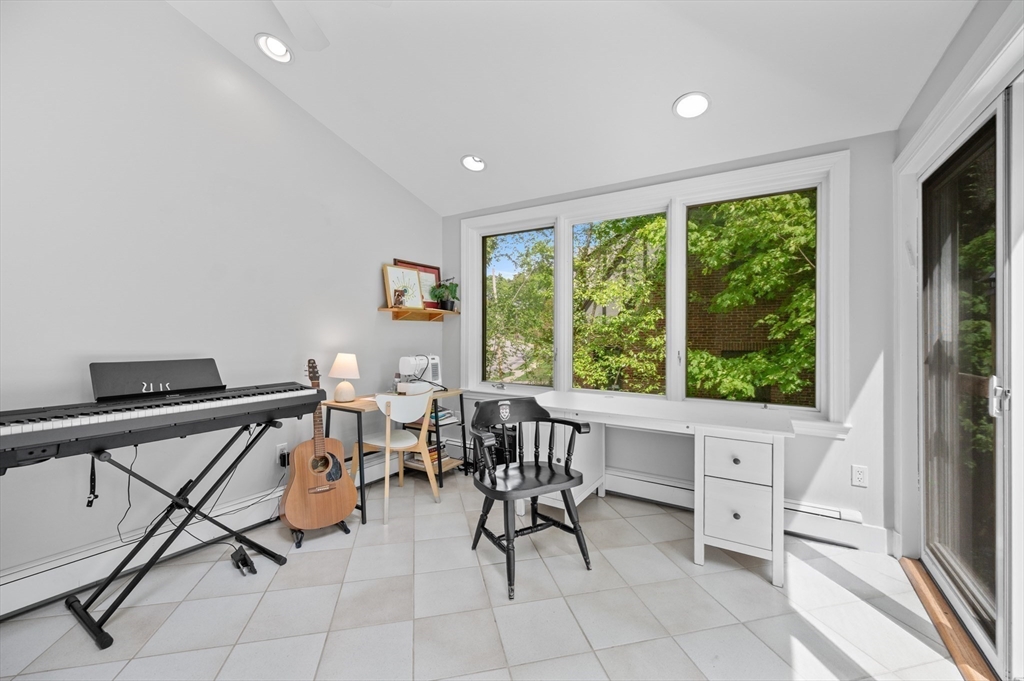150 Cotton St, Newton, MA Photo #13