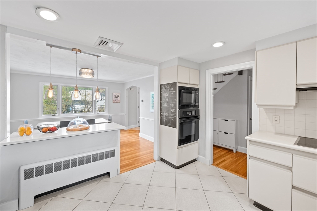 150 Cotton St, Newton, MA Photo #6