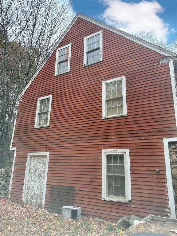 191 Hartness Rd