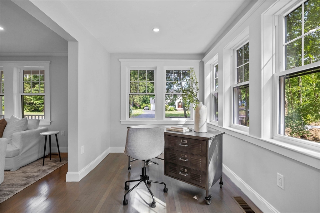 160 Forest Hill