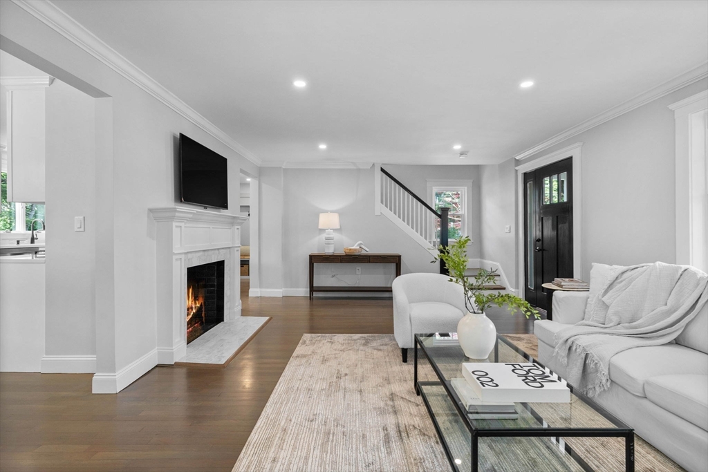 160 Forest Hill