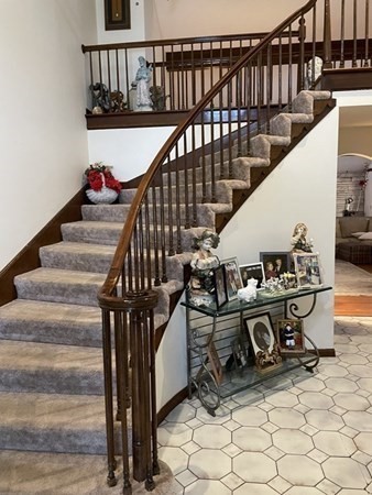 139 Porter St