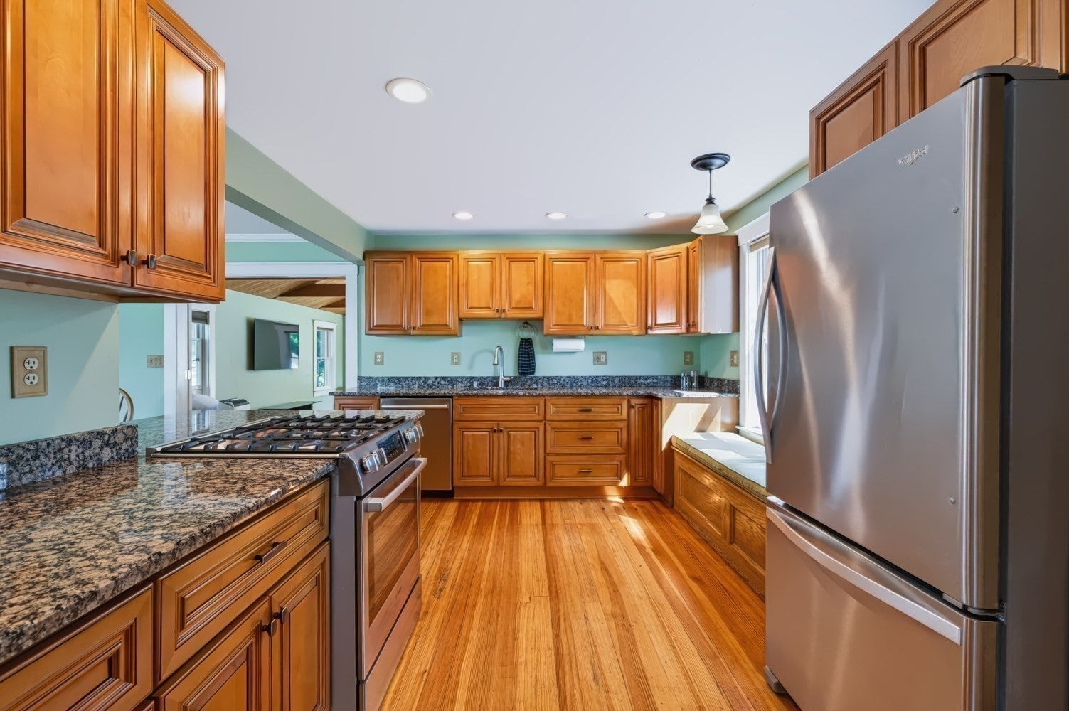 17 Fairview Ave, Ipswich, MA, 17 Fairview Ave, Ipswich, MA Photo #16