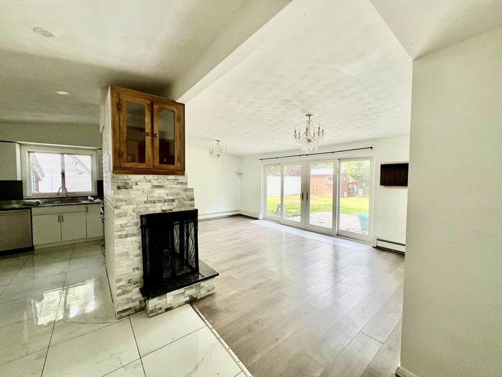 15 Colgate Rd