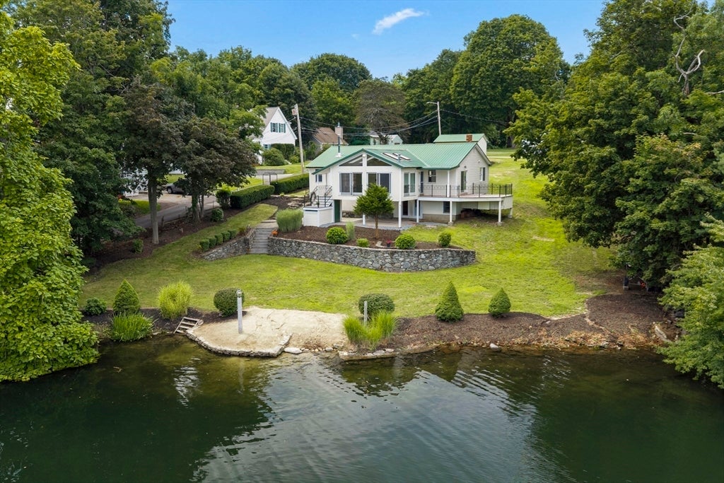 Photo of 19 Crocker Ave, Lunenburg, MA