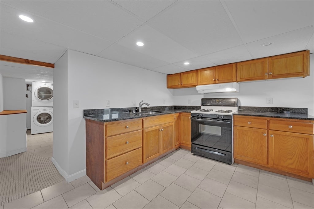 19 Crocker Ave, Lunenburg, MA, 19 Crocker Ave, Lunenburg, MA Photo #20
